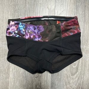 Lululemon hot shorts